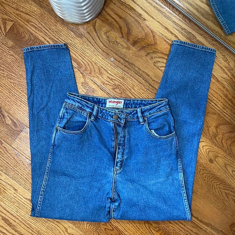 Wrangler high waisted jeans